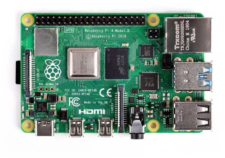 justPi rinkinys su Raspberry Pi 4B WiFi 8GB RAM + 32GB Micro SD + priedai