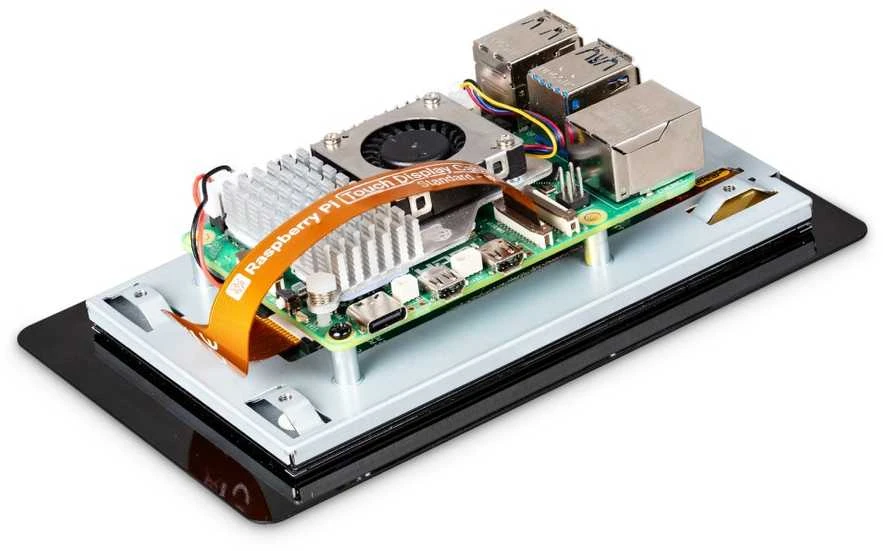 Raspberry Pi 5 colių ekranas su prijungtu kompiuteriu
