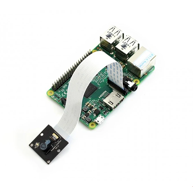 Raspberry Pi kameros modulis su prijungta plokšte