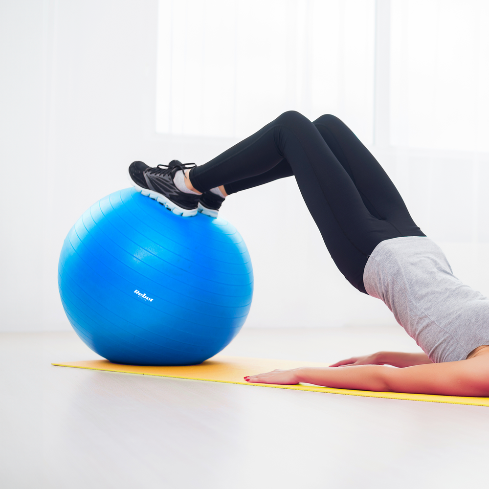 Reabilitacinis gimnastikos kamuolys 75 cm su rankine pompa, mėlynas, REBEL ACTIVE