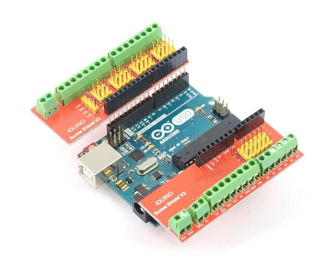 Screw Shield V3 išplėtimo plokštės prijungtos prie Arduino