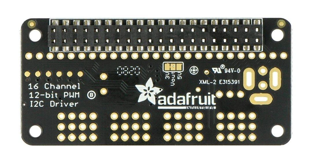 Adafruit 16 kanalų PWM plokštė, vaizdas iš viršaus