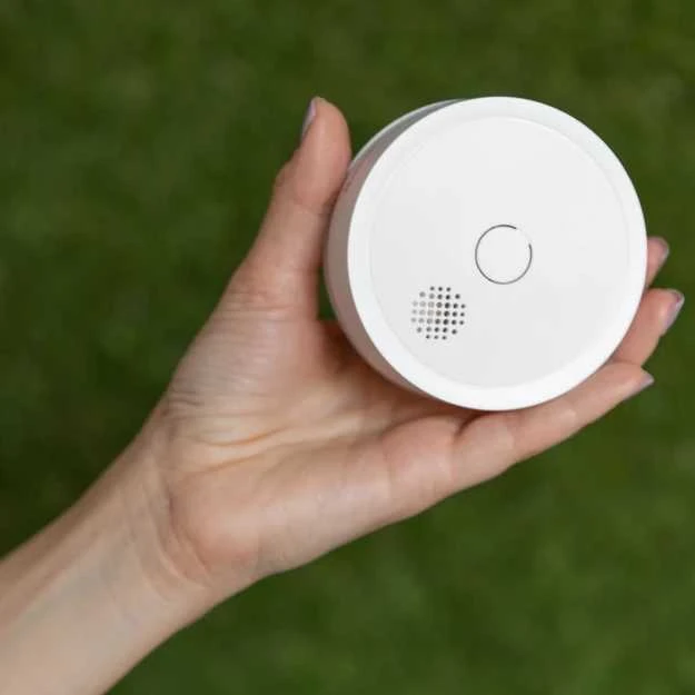Shelly Plus išmanusis Wi-Fi dūmų signalizatorius