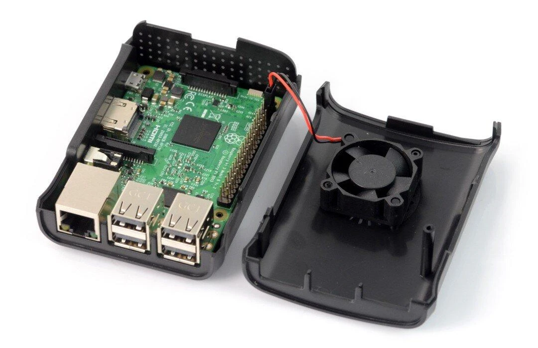 Simple Dėklas skirtas Raspberry Pi Model 3B+/3B/2B - juodas su ventiliatoriumi