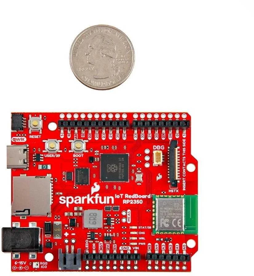 SparkFun IoT RedBoard RP2350 dydis palyginimui su moneta