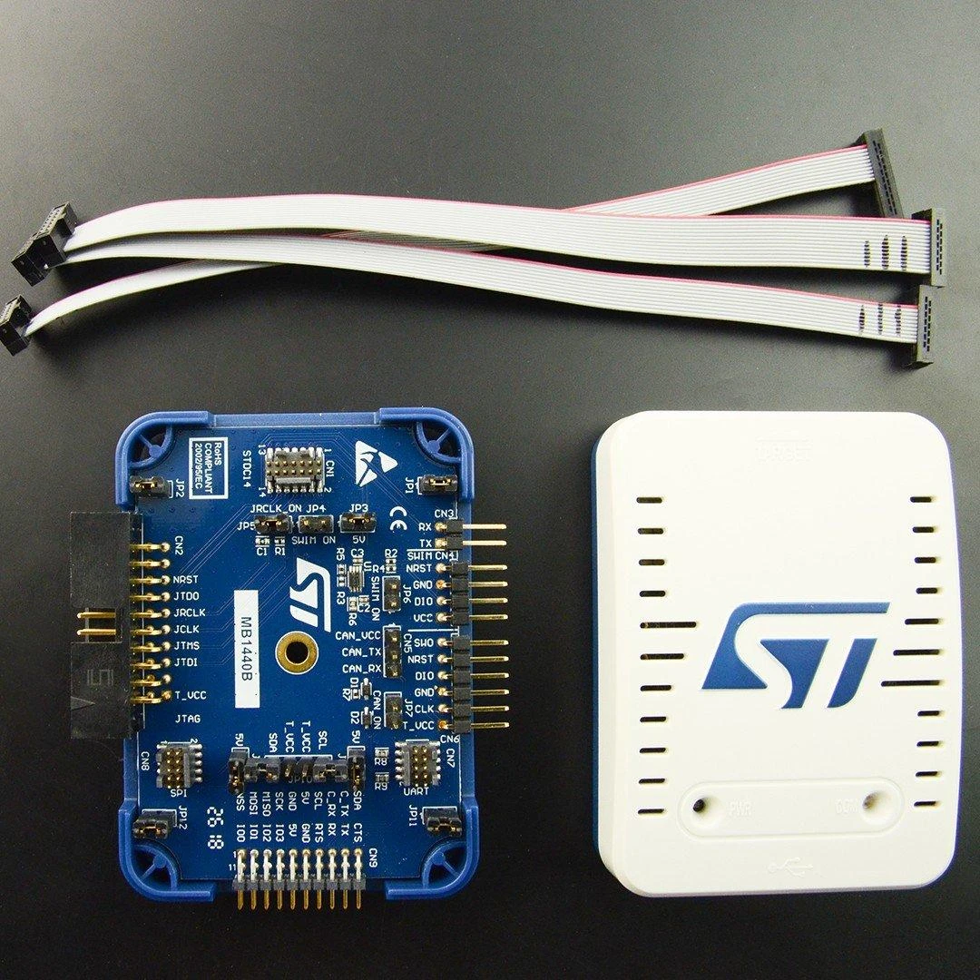 STLINK-V3SET derintuvas su išardytu korpusu