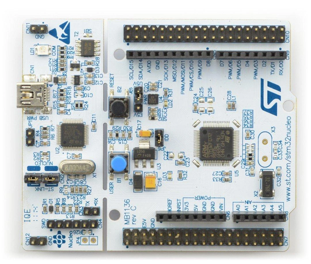STM32 Nucleo-F072RB plokštės viršutinis vaizdas