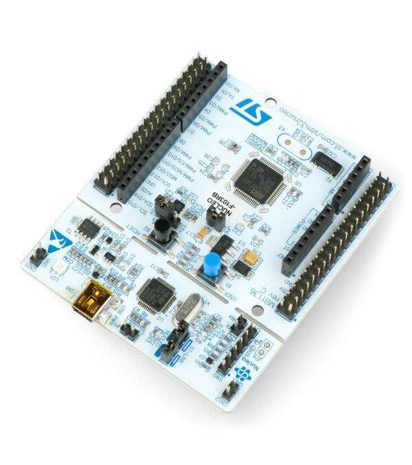 STM32 Nucleo-F103RB plokštė su USB jungtimi