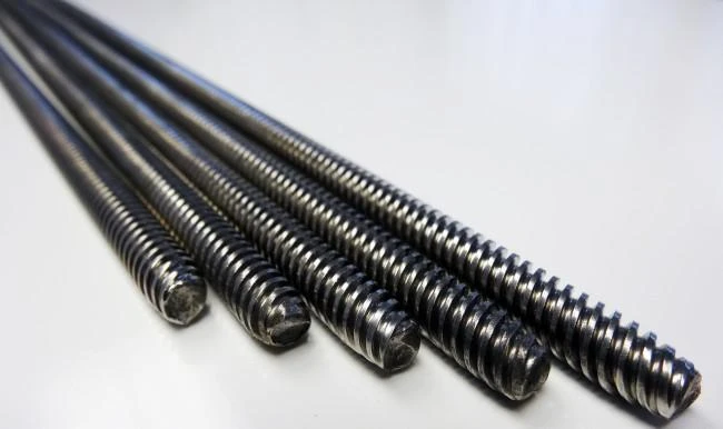 Grąžtas Oem T8x1040mm ACME Srieginis strypas
