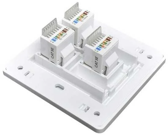 Oem Telefono arba interneto lizdo dangtelis - 3 iškyšos - lizdo dangtelis