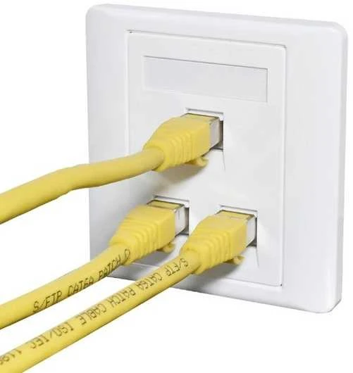 Oem Telefono arba interneto lizdo dangtelis - 3 iškyšos - lizdo dangtelis