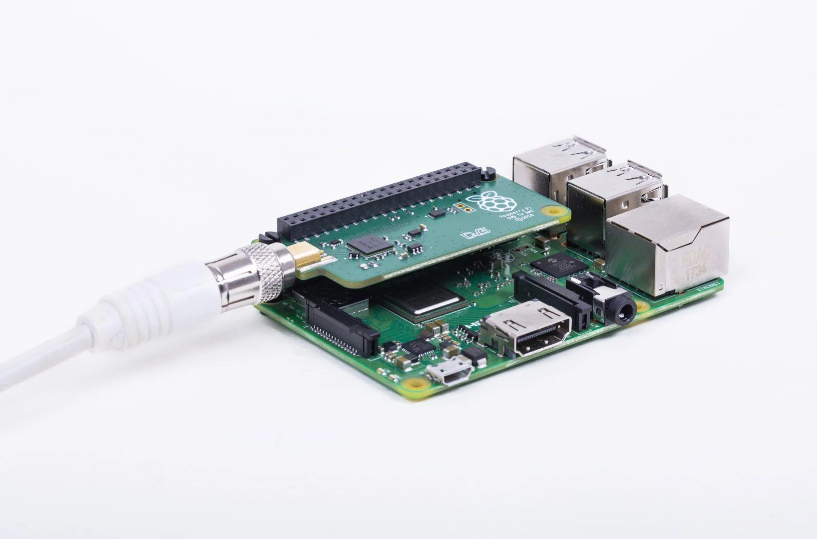 TV HAT imtuvas prijungtas prie Raspberry Pi