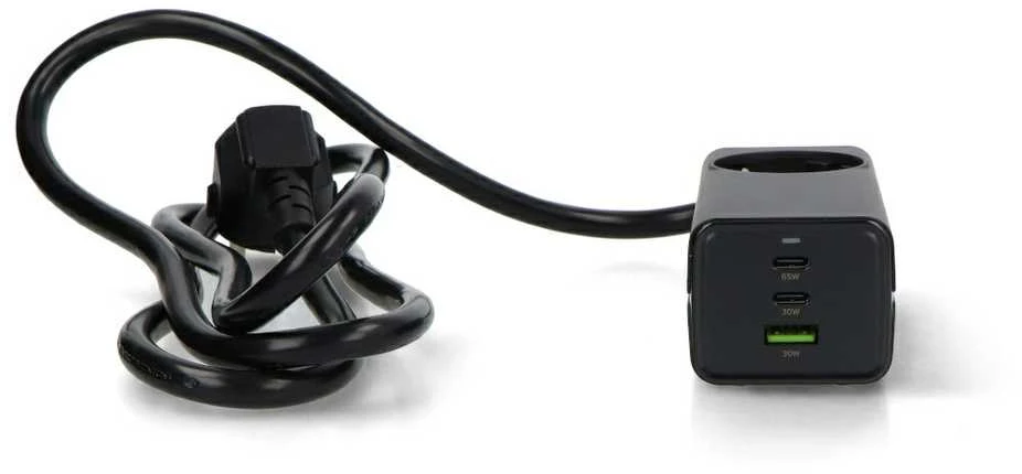 USB A 2x USB C maitinimo šaltinis - su kintamosios srovės lizdu - 5V-20V / 1.5A-4.5A - Akyga AK-CH-21