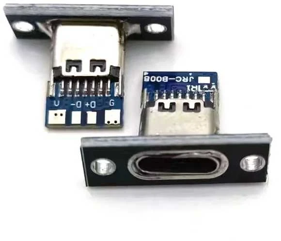 USB-C lizdų modulis su montavimo flanšais