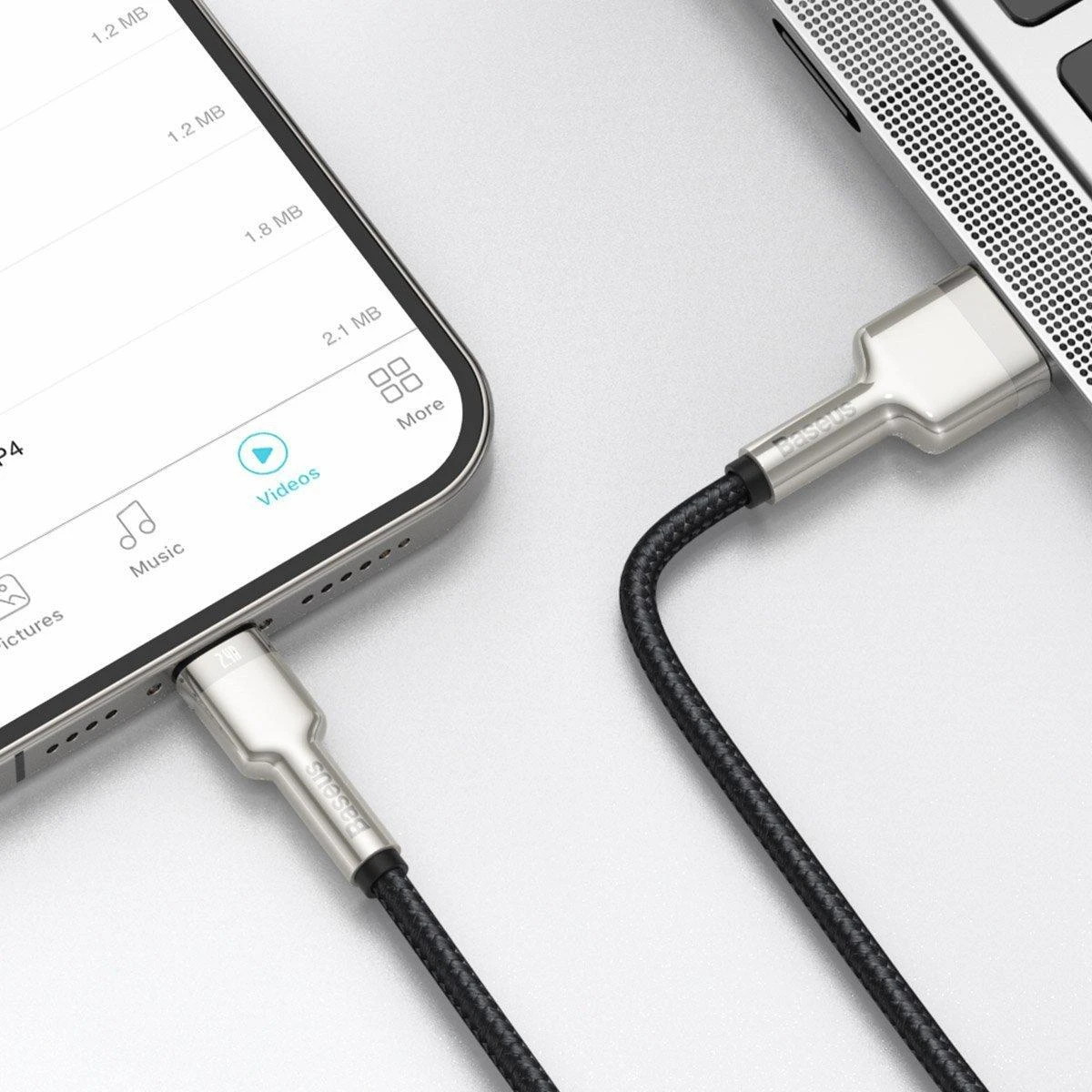 Baseus Cafule USB - Lightning kabelis 2.4A 1m - Juodas