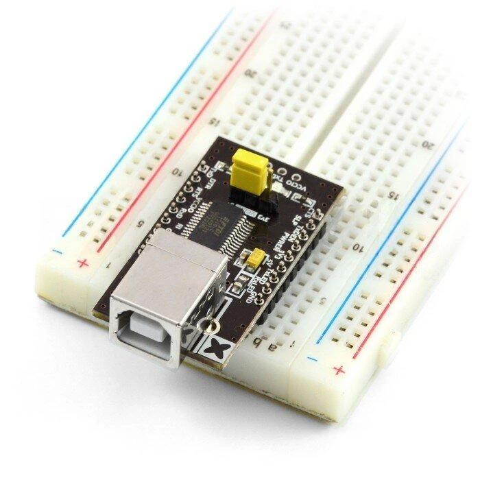 FTDI USB-UART keitiklis sujungimų plokštėje