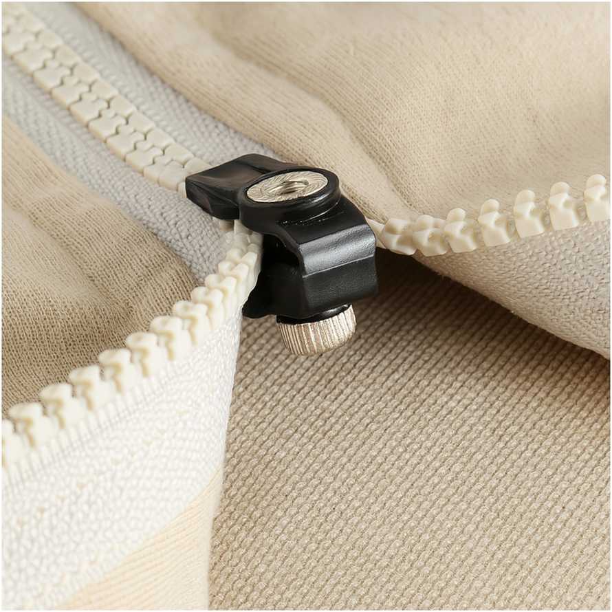 Oem Užtrauktuko kabliukas - juodas 3.7 cm