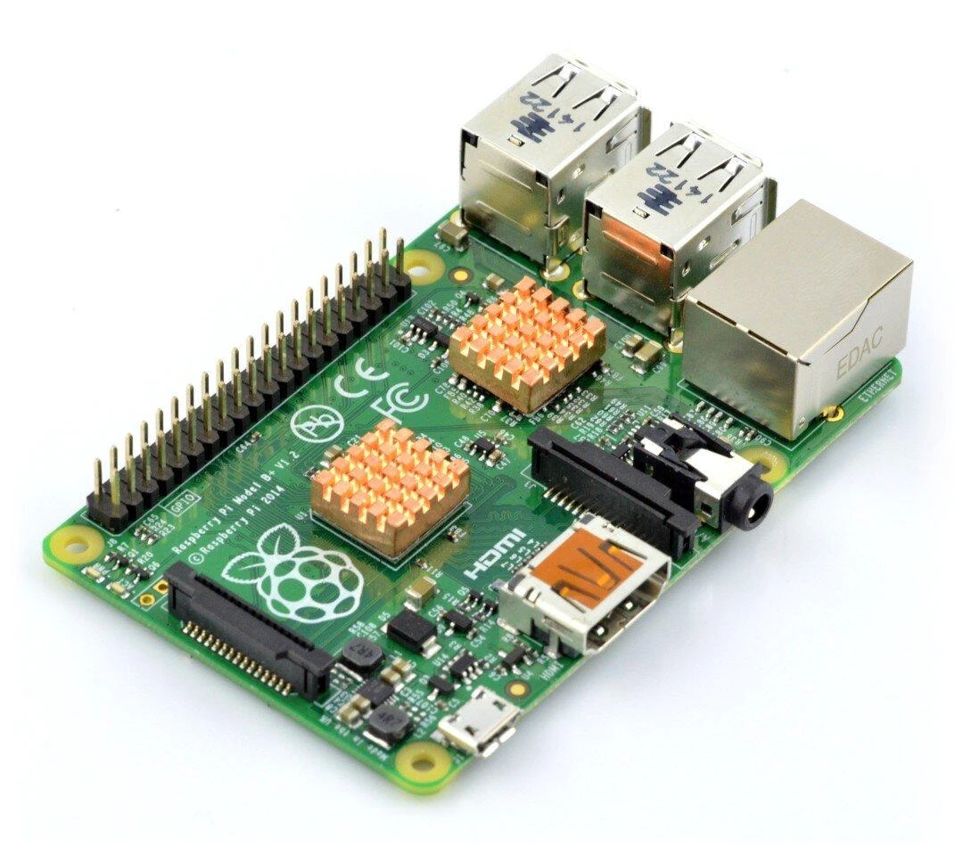 Raspberry Pi variniai radiatoriai ant mikroschemų
