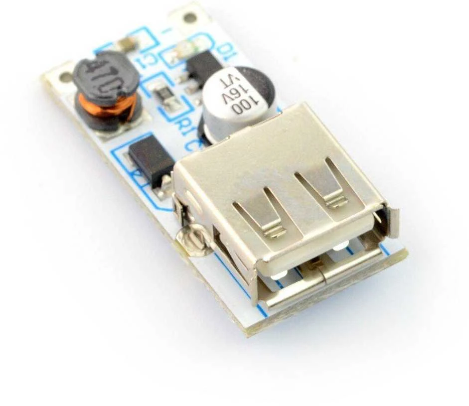 VMA403 įtampos keitiklio modulis su USB lizdu