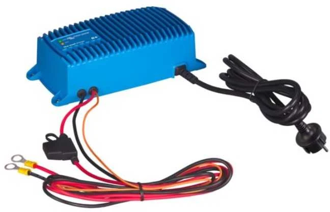 Victron Energy Mėlyna Smart IP67 įkroviklis 12V 13A