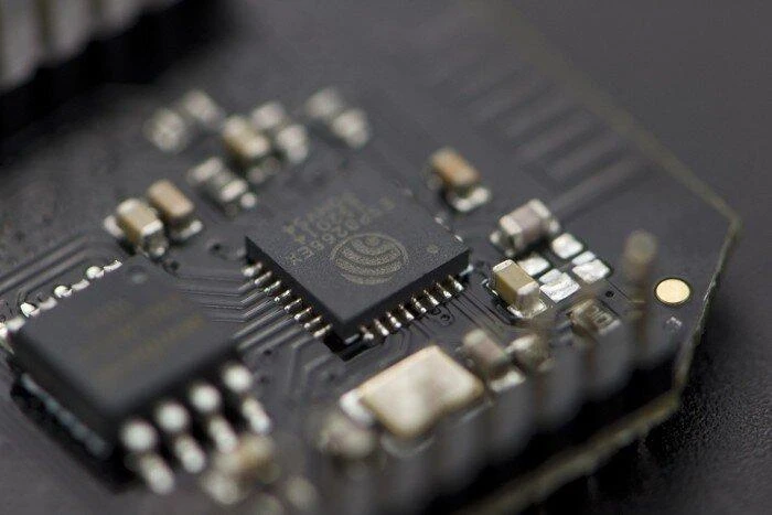 DFrobot WiFi Bee ESP8266 lustas iš arti