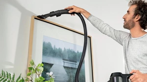 Bosch BCS711EXT Įkraunamasis dulkių siurblys Unlimited 7, Juodas