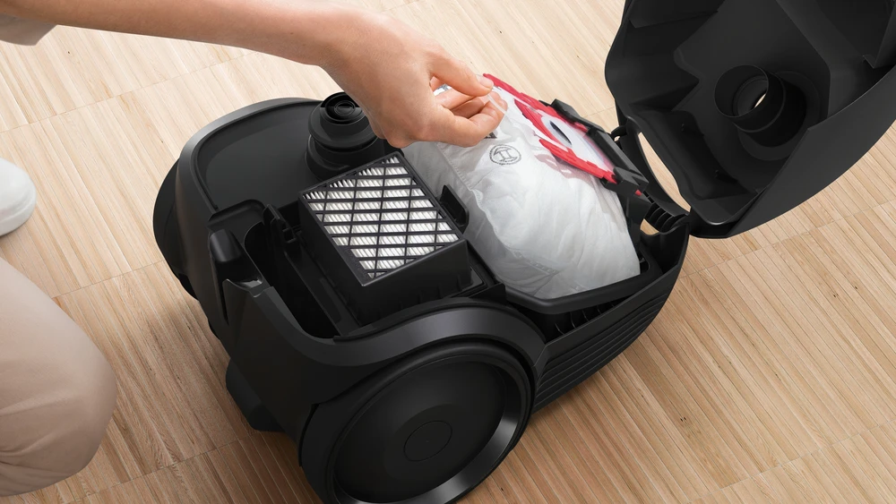Bosch Dulkių siurblys su maišeliu, Juodos spalvos (BGBS2LB1)