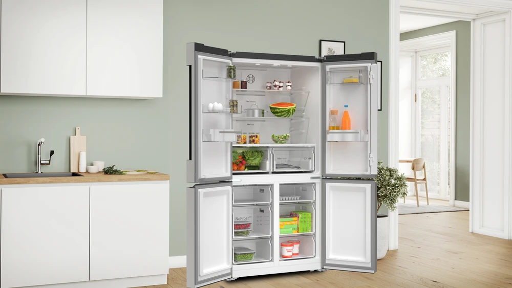 Bosch Serie 4 KFN96VPEA side-by-side šaldytuvas Freestanding 605 L E Nerūdijantis plienas