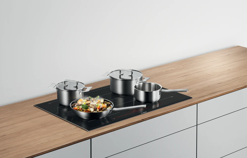 Bosch Puodų komplektas, 4 vnt. (HEZ9SE040)