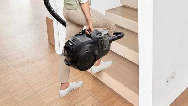 Bosch BGC21X200 Serija 4, Dulkių siurblys be maišelio, Juoda