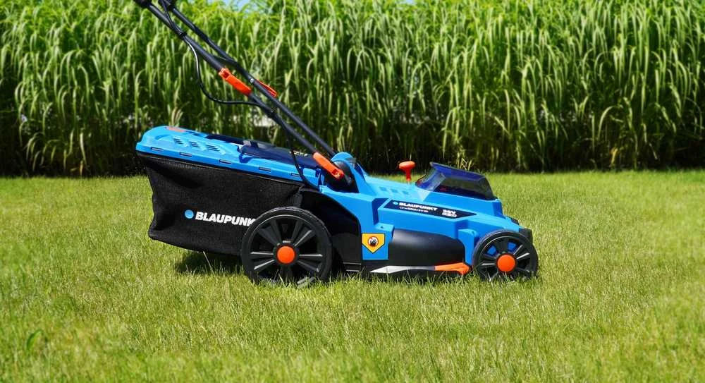 Blaupunkt akumuliatorinė vejapjovė CL7010, 2x18V, 43cm, be akumuliatorių ir kroviklio