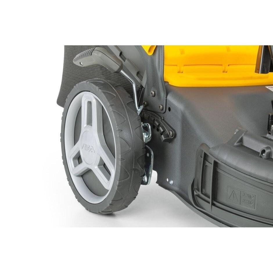Benzininė vejapjovė Stiga COMBI 748S