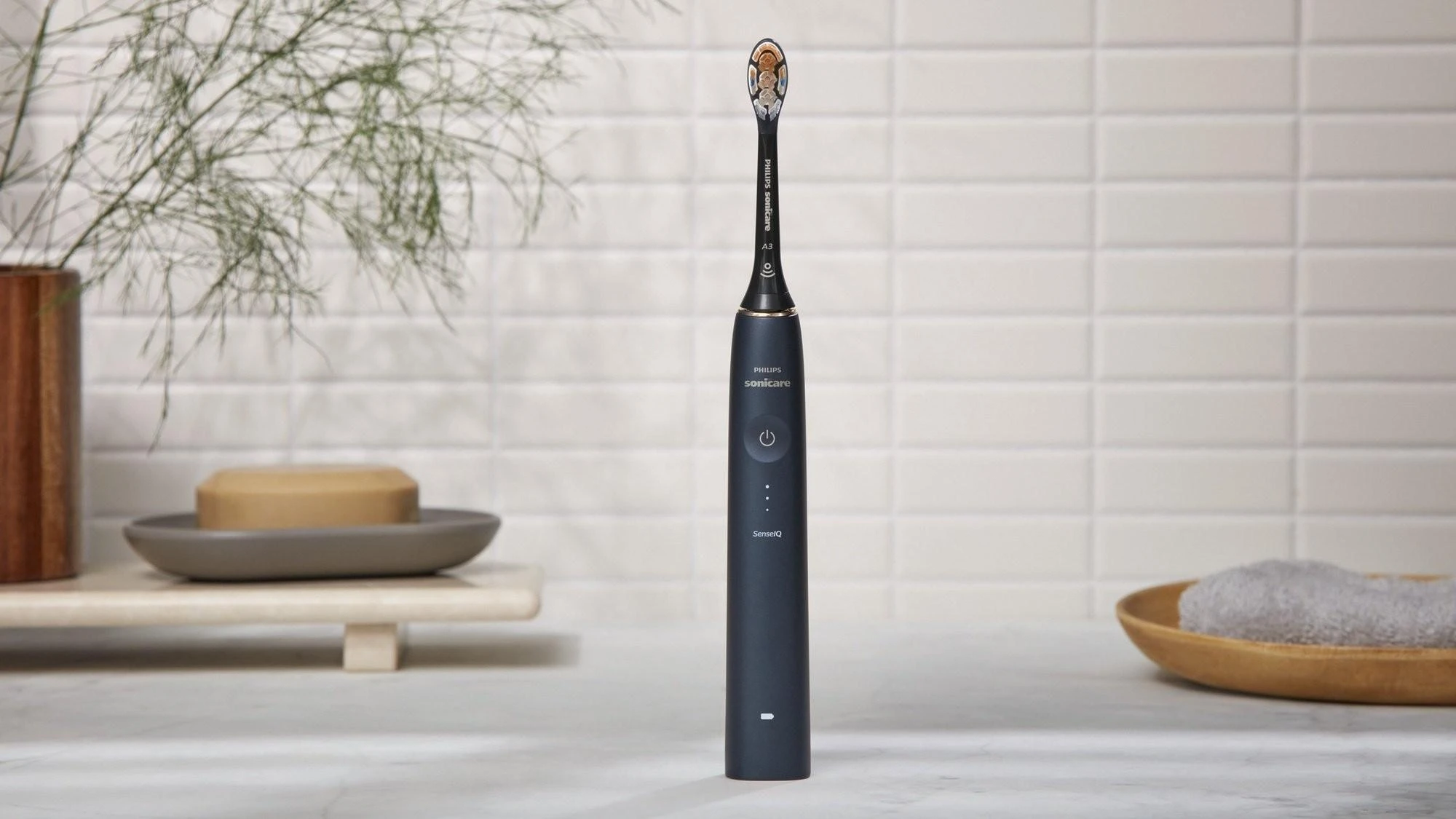 Elektrinis dantų šepetėlis Philips Sonicare DiamondClean Prestige 9900 HX9992/12, tamsiai mėlynas