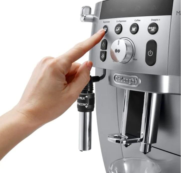 Kavos aparatas DeLonghi ECAM250.31 SB Magnifica Smart
