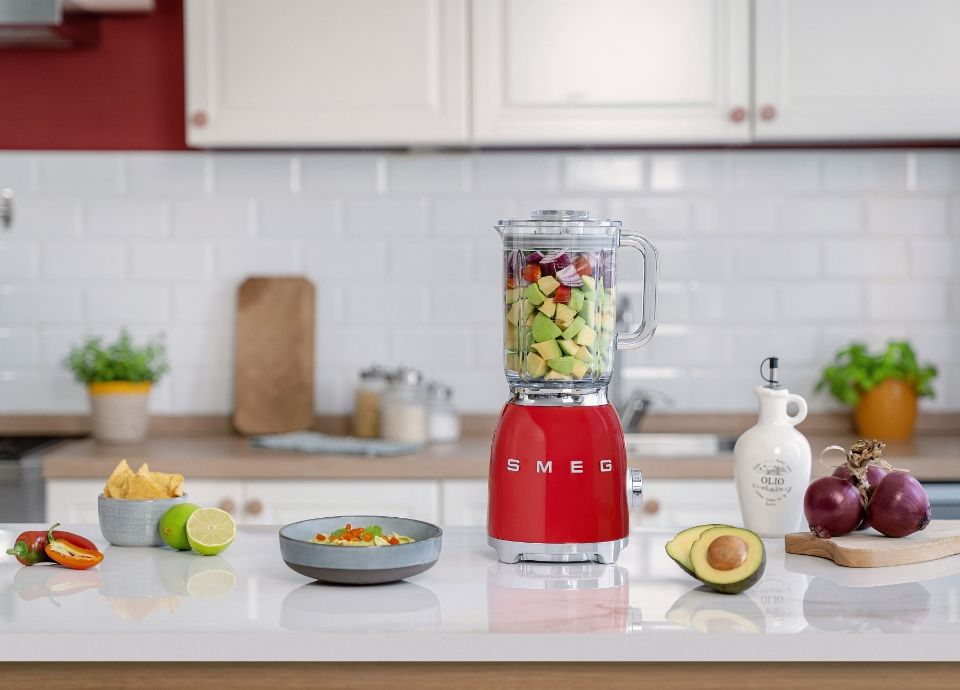 Smeg Kokteilinė BLF03WHEU aprašymas - Prekės nuotrauka