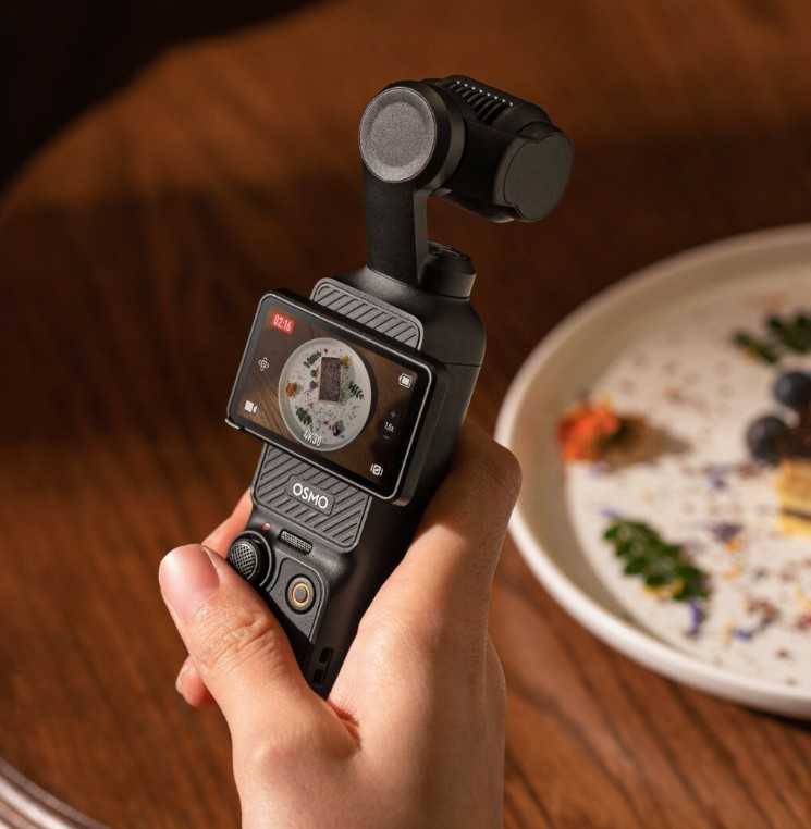 DJI Osmo Pocket 3 Creator Combo kamera, modelis - CP.OS