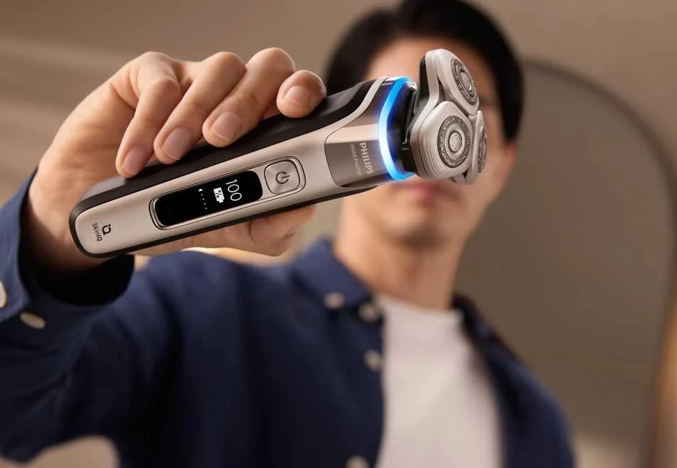 Drėgno ir sauso skutimo barzdaskutė Philips i9000 Prestige XP9204/30
