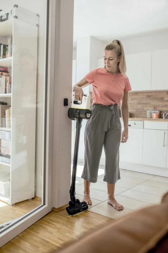 Dulkių siurblys Karcher VC 4 belaidis myHome automobilis