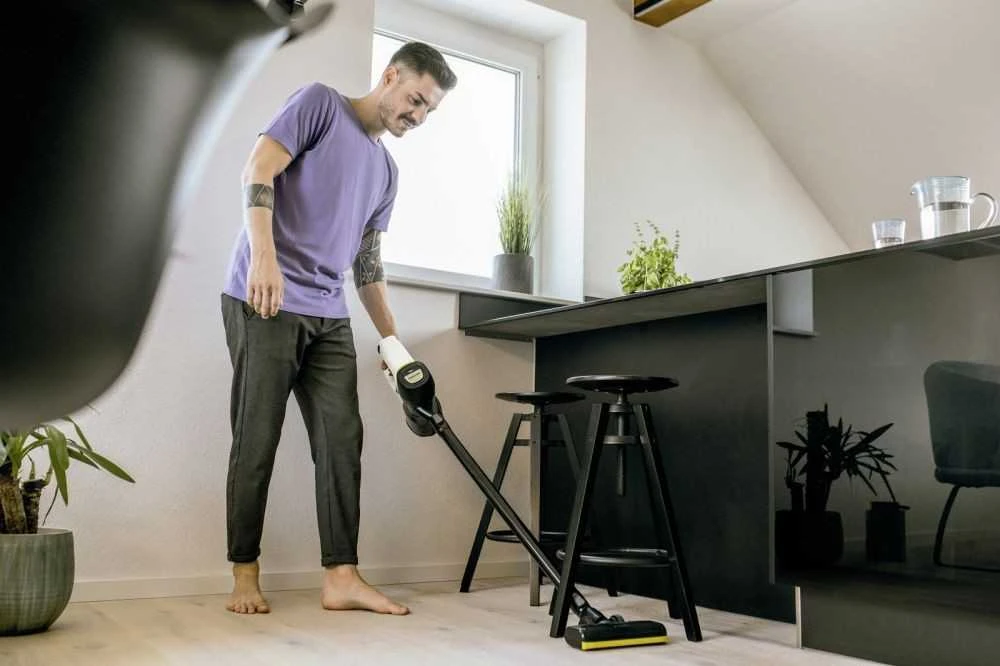 Dulkių siurblys Karcher VC 4 belaidis myHome automobilis