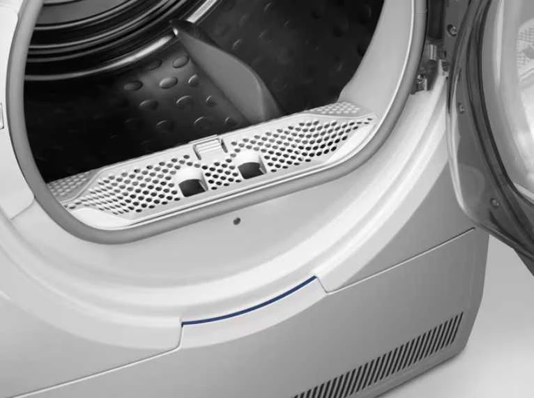 Electrolux džiovyklė siltumsūkņa 9kg EW8D495MCE