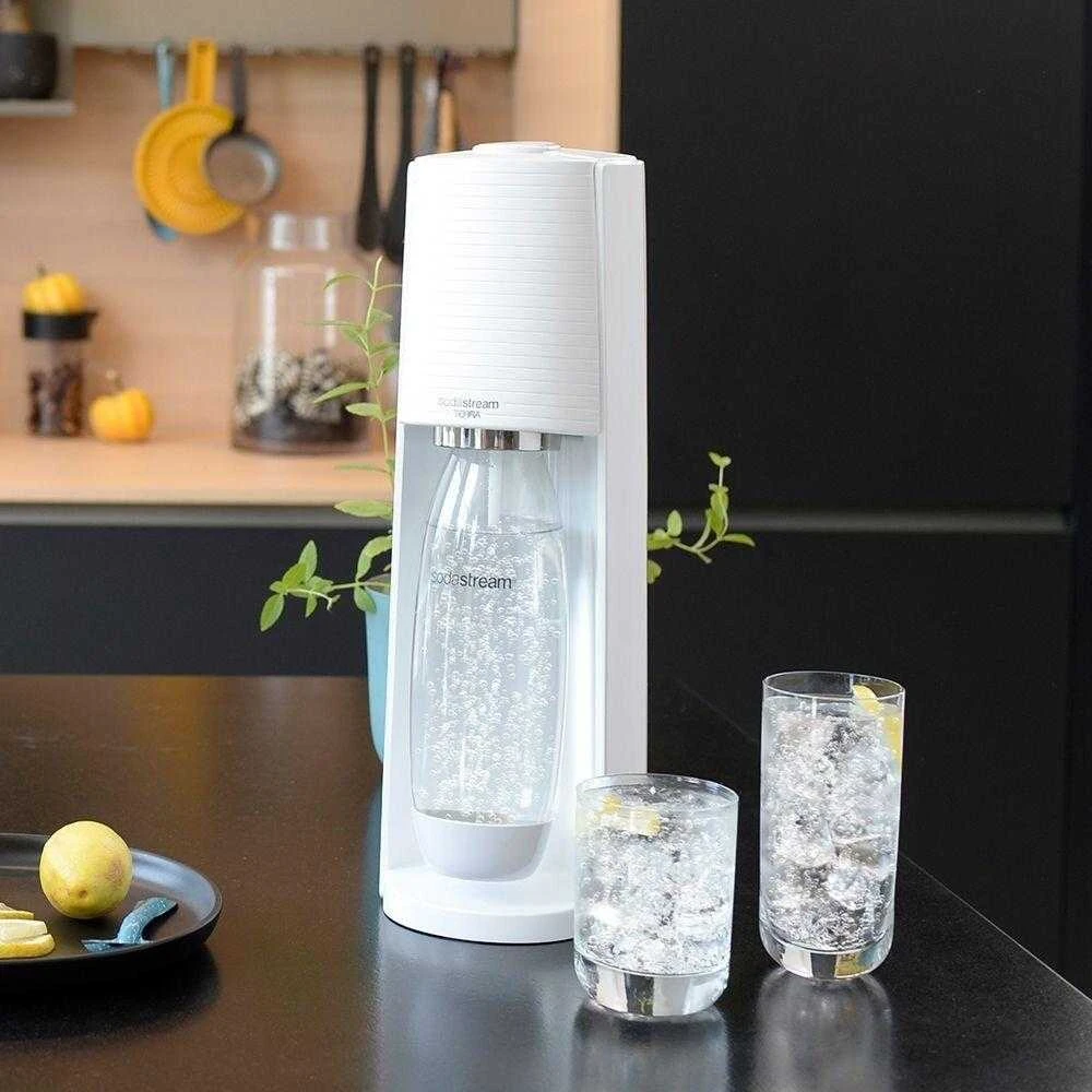 Gazuotų gėrimų gaminimo aparatas SodaStream Terra, baltas