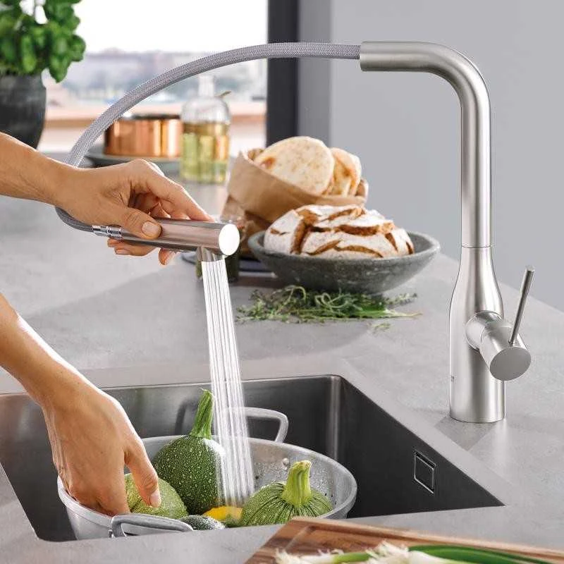 Grohe virtuves izlietnes maisītājs ar izvelkamu dušu Essence, supersteel