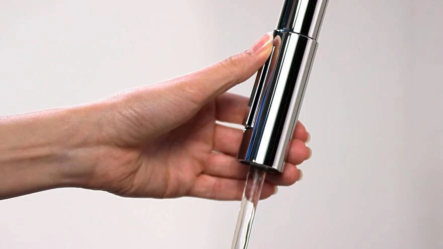 Hansgrohe Focus M41 virtuvės maišytuvas su ištraukiamu purkštuvu, 2 srovės (31815800)