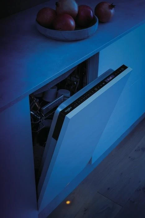 WHIRLPOOL Integruojamas Indaplovė WIC 3C33 PFE, D energijos klasė (senas A+++), 60 cm, Powerclean PRO, Trečias krepšelis, 8 programos
