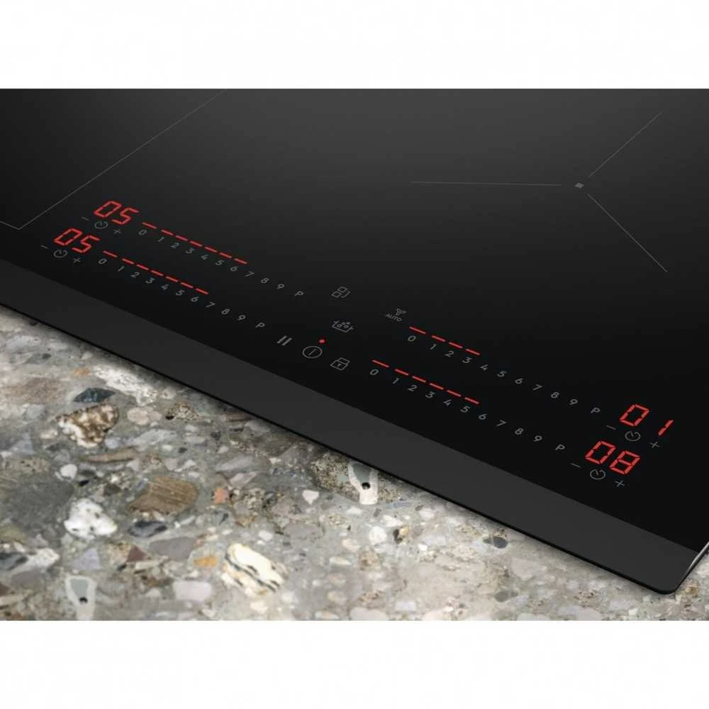 80cm pločio indukcinė kaitlentė Electrolux EIS82453