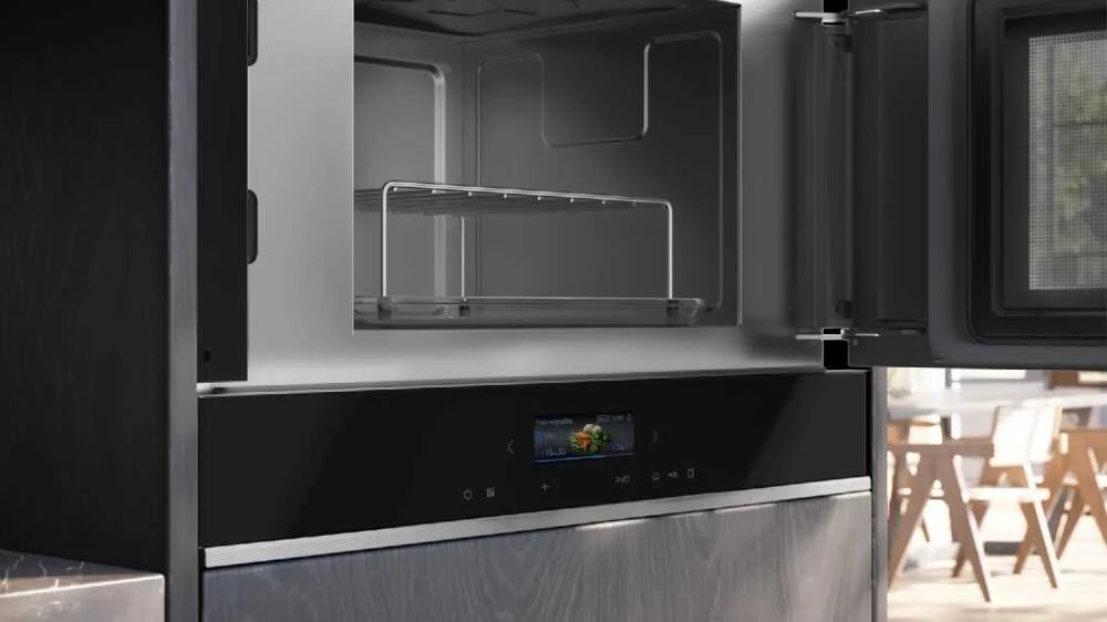Įmontuojama mikrobangų krosnelė Siemens BE732R1B1