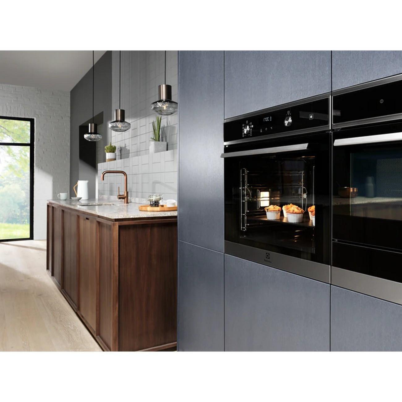 Orkaitė Electrolux EOD6P77WZ