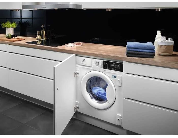Skalbimo mašina Electrolux EWN7F447WI