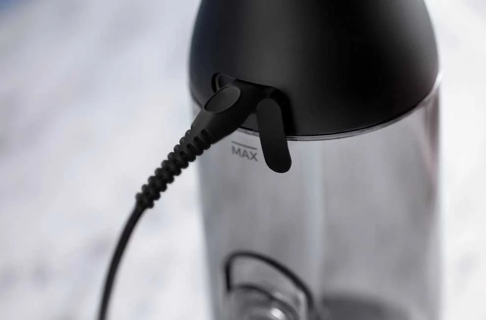 Philips irigatoriaus vandens talpa su įkrovimo jungtimi