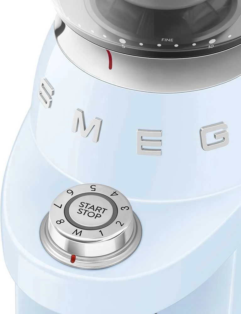 Kavamalė Kavos pupelių malūnėlis Smeg CGF03GBEU